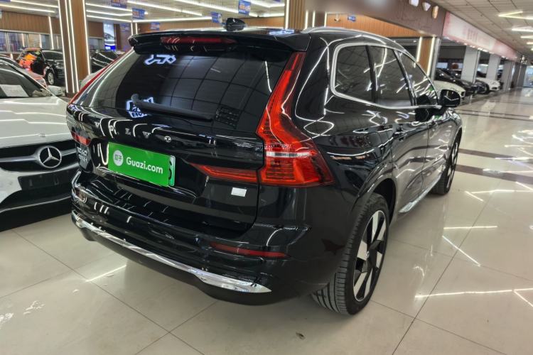 Used Volvo XC60 New Energy 2024 T8 Plug-in Hybrid Long-Range All-Wheel Drive Smart Luxury Edition
