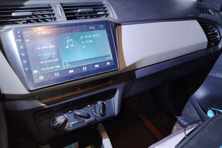 Used Skoda Fabia 2015 1.4L Automatic Front-Drive Model