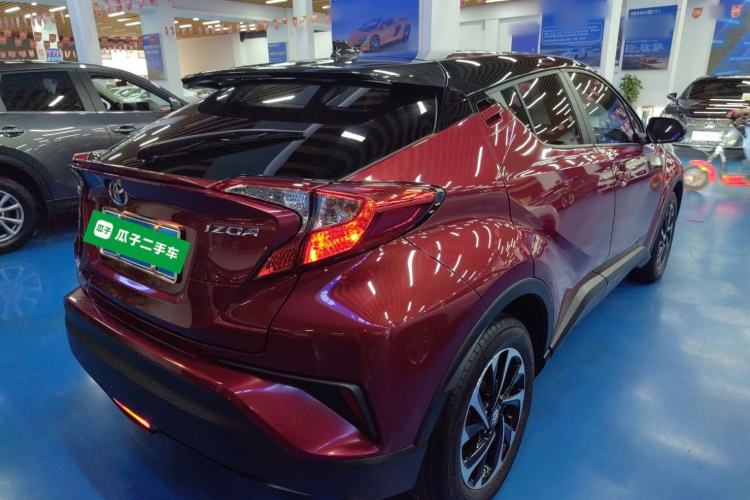 Used Toyota IZOA 2018 2.0L Yichi Version China VI Standard Rear Right 45 Deg