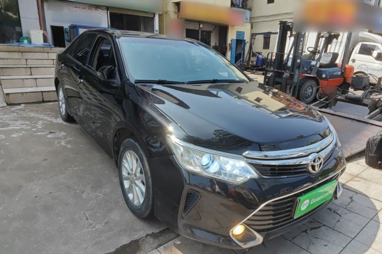 Used Toyota Camry 2016 2.0G 10th Anniversary Leading Edition
