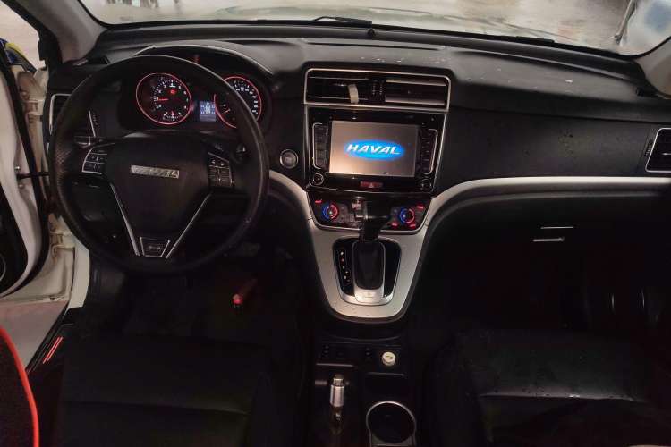 Used Haval H6 2015 Sport Edition 1.5T Automatic Two-Wheel Drive Luxury Model