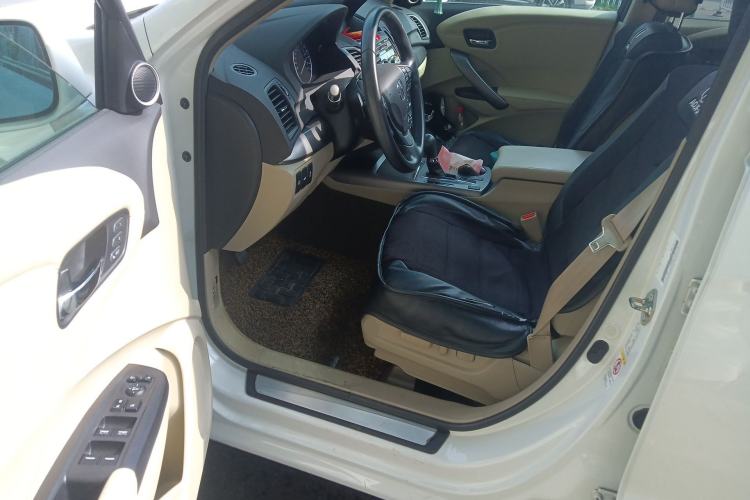 Used Acura RDX  Driver Seat