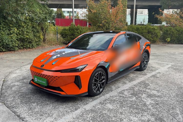 Used Changan UNI-V iDD 2024 Blue Whale Smart Electric iDD 136km Luxury Model