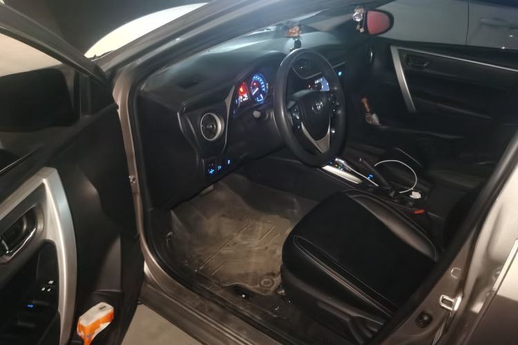 Used Toyota Corolla 2017 Revised Version 1.2T S-CVT GL-i
