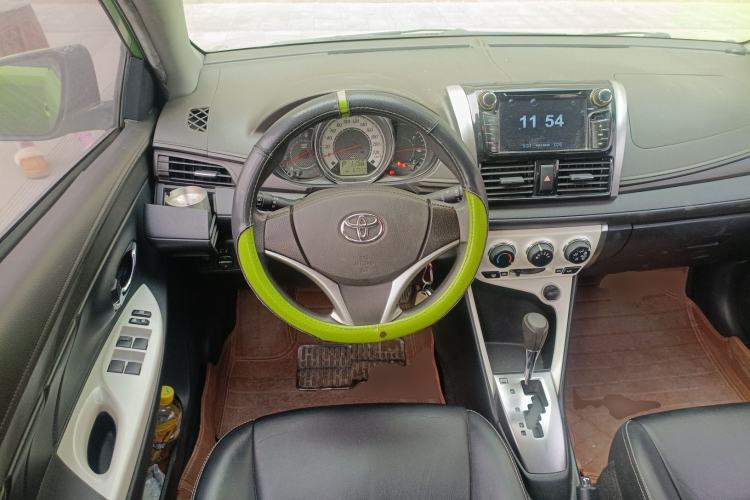 Used Toyota YARiS L Zhi Xuan 2015 1.5G Automatic Xuan Dong Sunroof Special Edition Steering Wheel