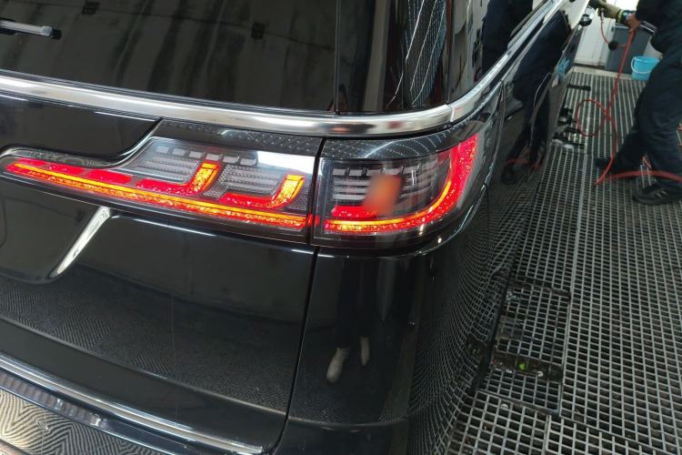 Used VOYAH Dream 2022 Low-Carbon Edition Dream+ Smart Enjoyment Package Right Rear Taillight