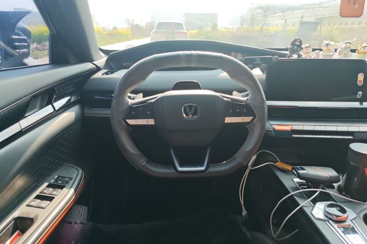 Used CHANGAN UNI-V 2022 1.5T Prestige Version Steering Wheel