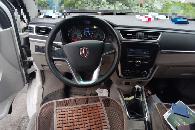 Used Jinbei New Hiace X30L 2018 1.5L Box Truck Wealth Edition DLCG14