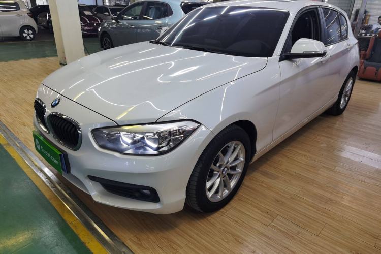 Used BMW 1 Series 2015 118i Leading Model Left Side