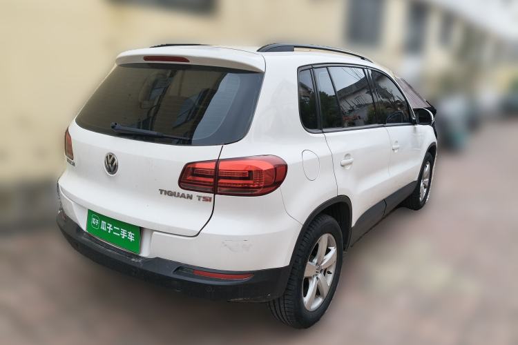 Used Volkswagen Tiguan 2013 1.8 TSI Automatic Two-Wheel Drive Comfort Edition Rear Right 45 Deg