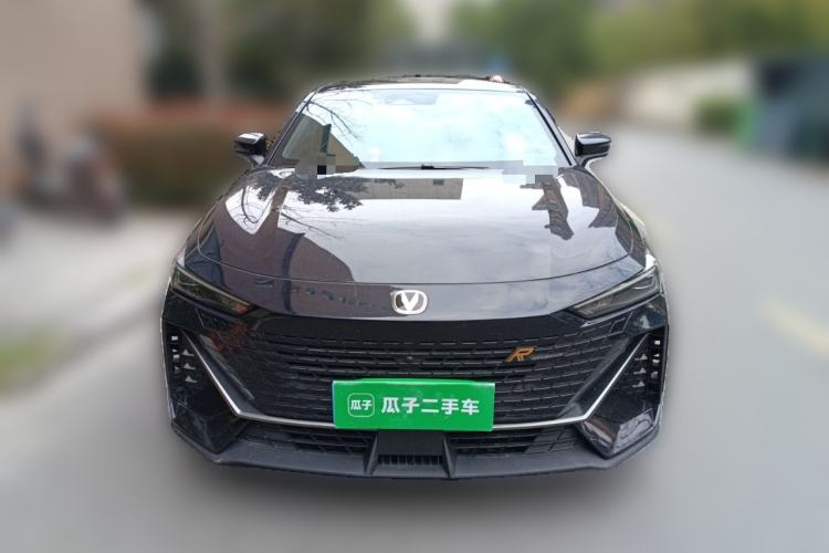 Used CHANGAN UNI-V 2023 1.5T Prestige Model