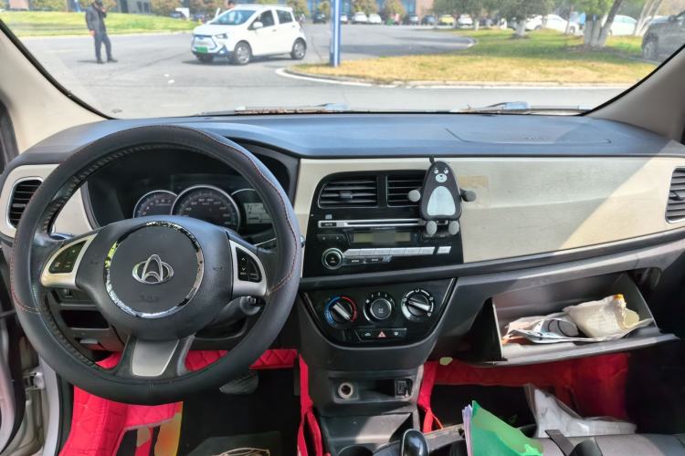 Used CHANGAN OSHAN Olisway 2014 1.4L AMT Luxury Model