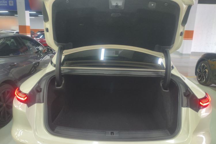 Used IM L7 2022 Pro Model