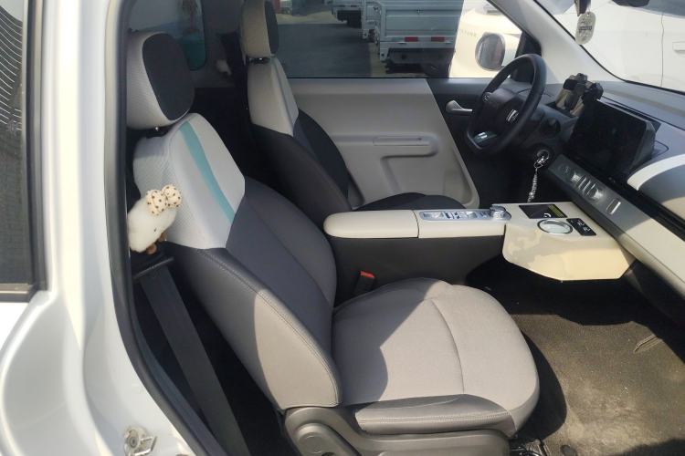 Used CHANGAN NEVO Lumin 2025 205 km Xiangqin Version
