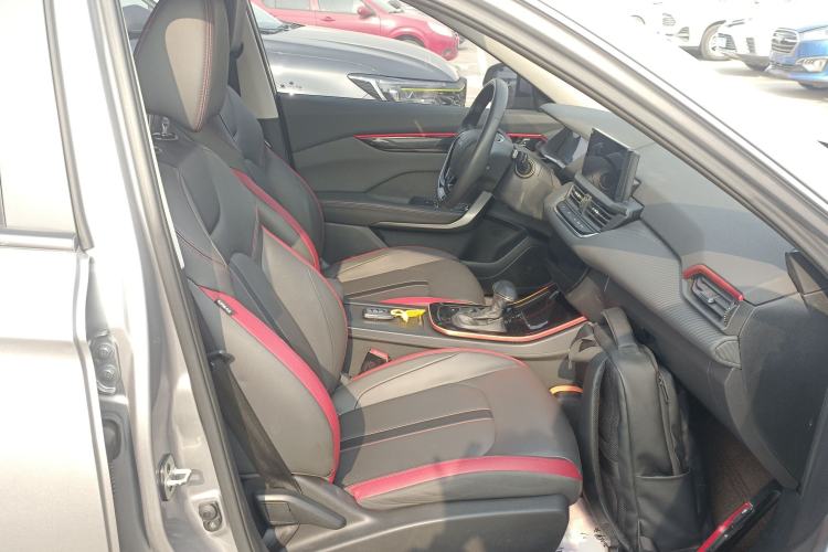 Used Dongfeng Aeolus Yixuan GS 2021 230T Automatic Star-Chasing Edition Right Front Seat