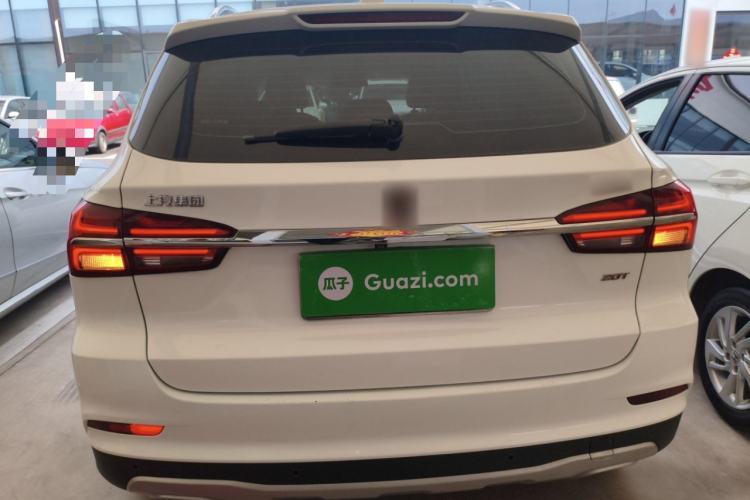 Used Roewe RX5 2016 20T Two-Wheel Drive Automatic Internet Smart Edition