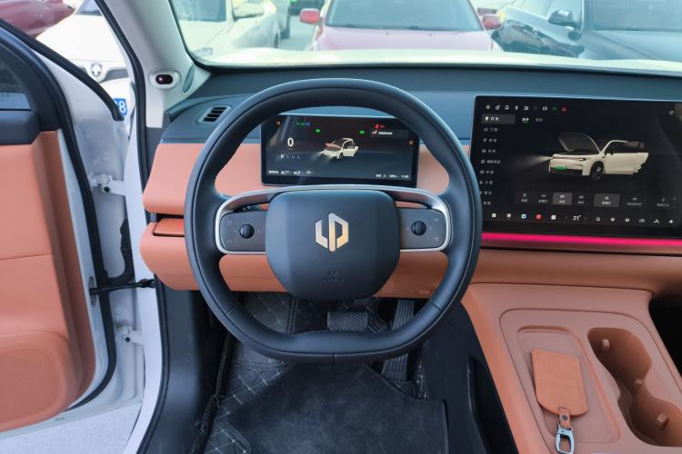 Used Leapmotor C16 2024 Range-Extended 200 Luxury Edition