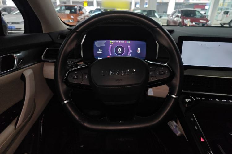 Used Lynk & Co 06 EM-P 2020 PHEV Plus Steering Wheel