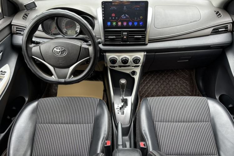 Used Toyota YARiS L Zhi Xuan 2015 1.5G Automatic Xuan Dong Sunroof Special Edition Interior 2