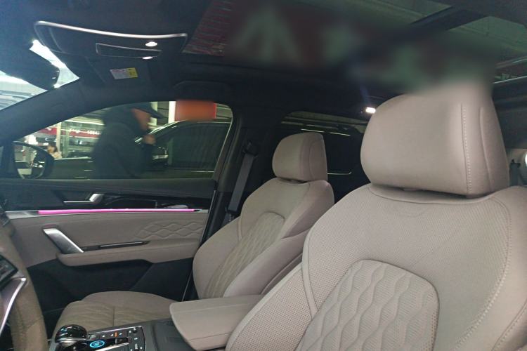 Used BYD Tang New Energy 2024 DM-i Glory Edition 112KM Prestige Model
