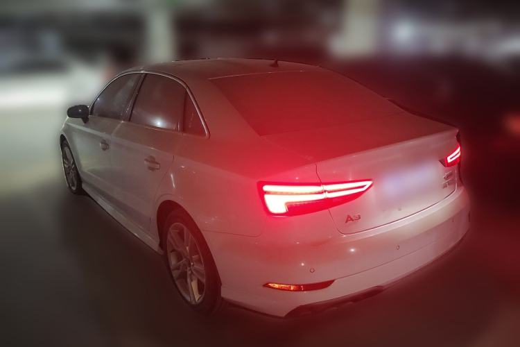 Used Audi A3 2019 Limousine 35 TFSI Fashion Edition China VI Emission Standard
