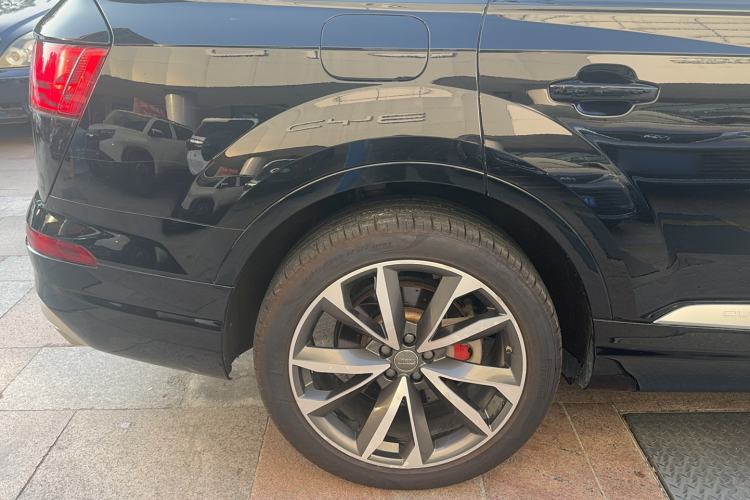 Used Audi Q7 2019 55 TFSI Technology Edition
