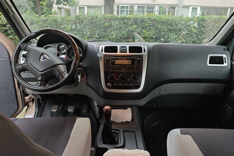 Used Foton MP-X E 2014 2.0L Wealth Express Classic Edition 4G63