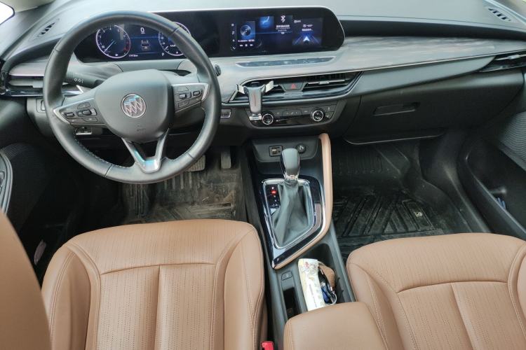 Used Buick GL6 2021 323T Mild Hybrid Connect Luxury Model Center Console