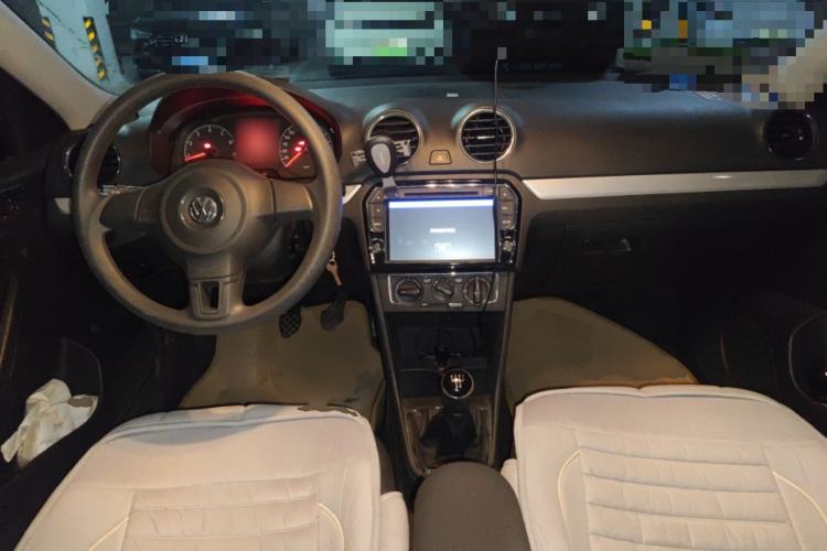 Used Volkswagen Jetta 2013 1.6L Manual Comfort Model
