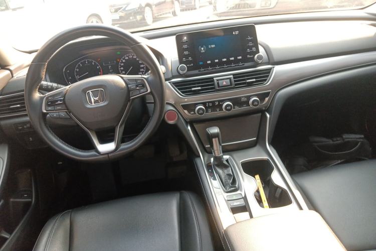 Used Honda Accord 2018 260TURBO Elite Edition China VI Center Console