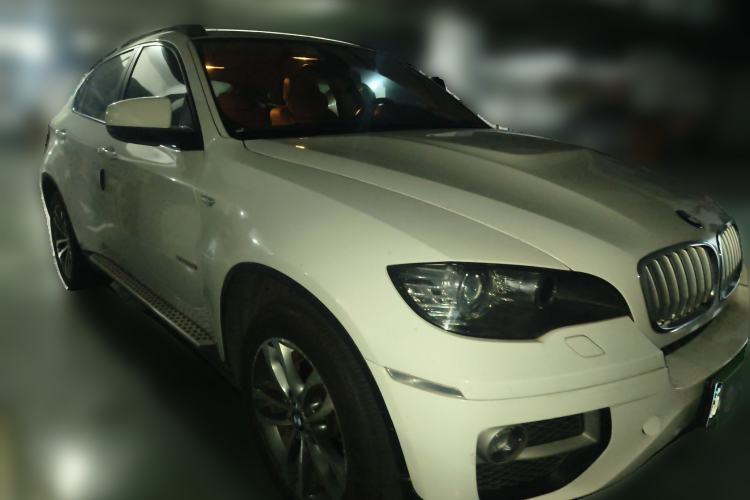 Used BMW X6 2014 xDrive35i Sport model
