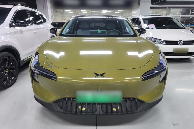 Used XPeng MONA M03 2024 620 with Ultra-Long Range

