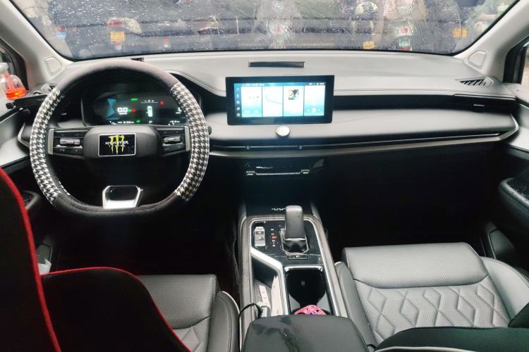 Used Wuling Jiachen 2023 2.0L DHT Flagship Edition