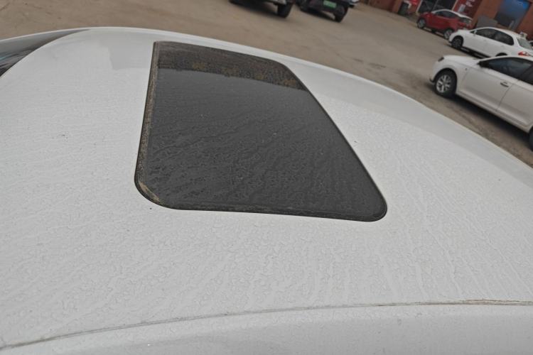 Used Roewe i5 2019 1.5L Automatic 4G Connected Langzhen Edition