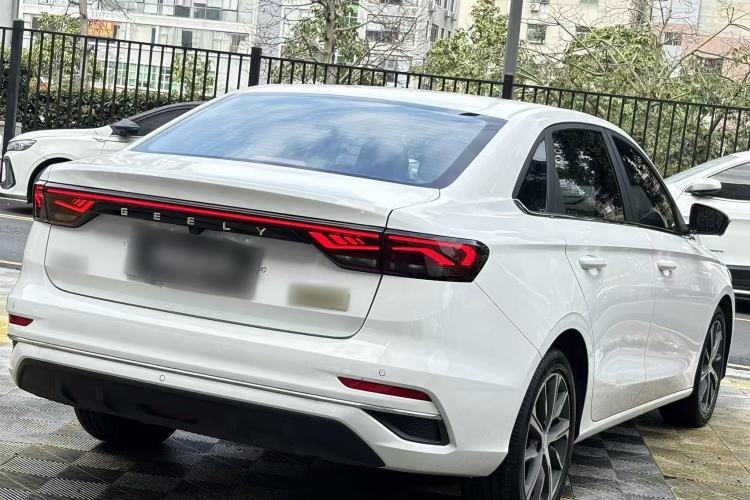 Used Geely Auto Emgrand 2023 4th Generation Champion Edition 1.5L CVT Prestige Model
