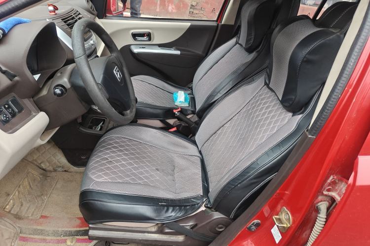 Used Zotye Z100 2013 1.0L Comfort Model
