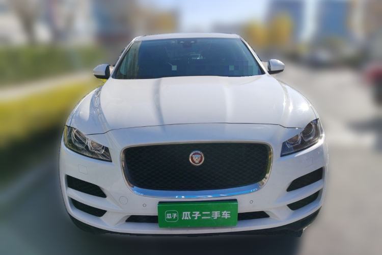 Used Jaguar F-PACE 2018 2.0T Two-Wheel Drive Urban Deluxe Edition
