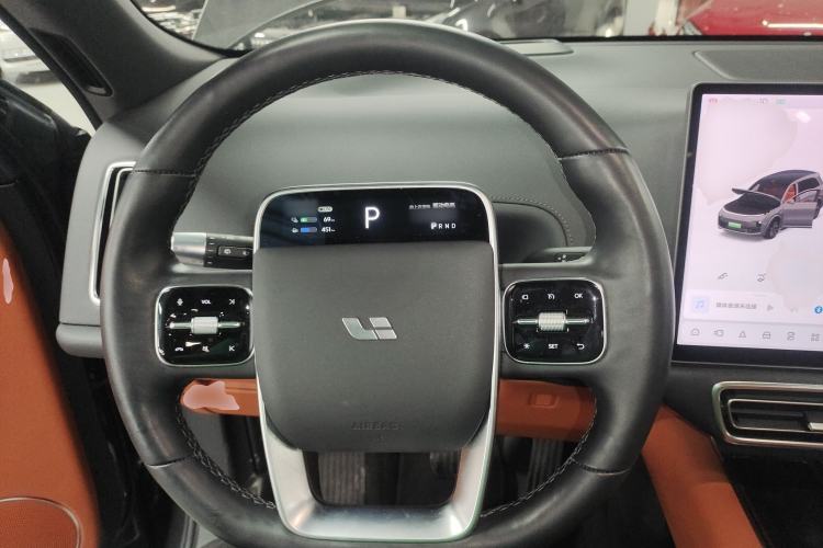 Used Li Auto L8 2023 Max model
