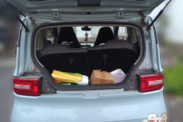 Used Wuling Hongguang MINIEV 2022 Macaron Fashion Model Lithium Iron Phosphate Trunk