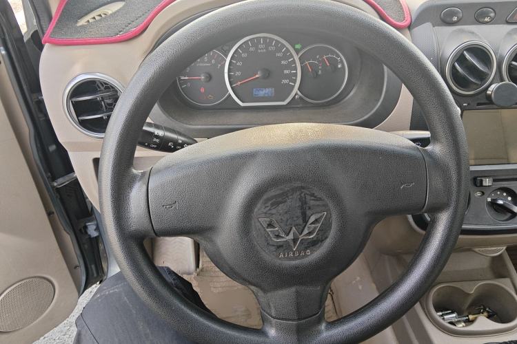 Used Wuling Hongguang 2010 1.4L Comfort Version Steering Wheel