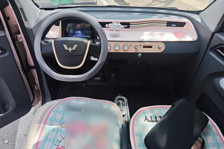 Used Wuling Hongguang MINIEV 2021 Macaron Fashion Model Lithium Iron Phosphate