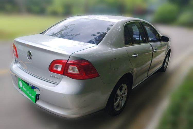 Used Volkswagen Bora 2012 1.6L Automatic Fashion Edition Rear Right 45 Deg