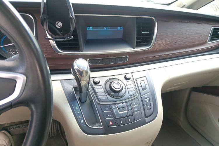 Used Buick GL8 2014 2.4L CT Luxury Business Comfort Edition