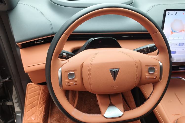Used Deepal S07 2025 520Max Huawei Qiankun Intelligent Driving ADS SE Pure-Electric Version Steering Wheel