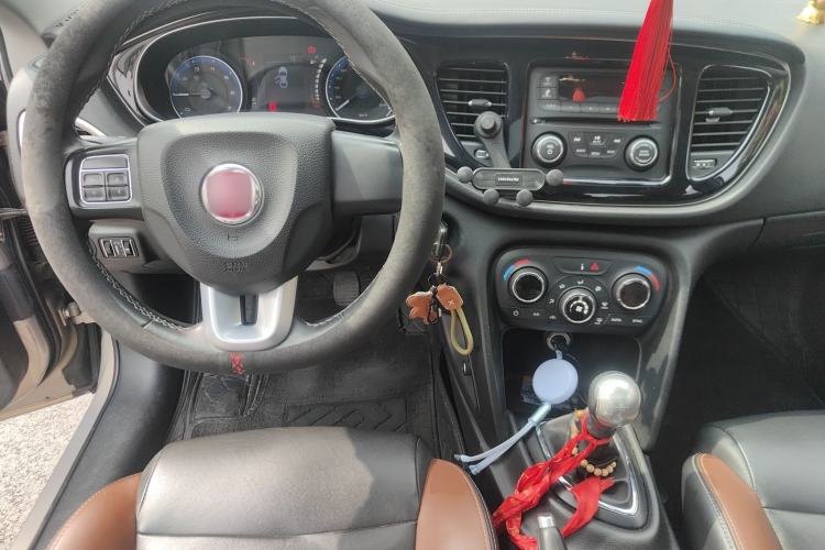 Used Fiat Viaggio 2015 1.4T Manual Jingxiang Edition
