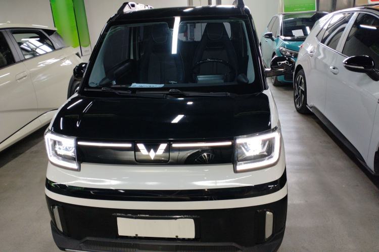Used Wuling Hongguang MINIEV 2022 GAMEBOY 300km Enthusiast Model with Lithium Iron Phosphate