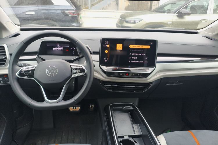 Used Volkswagen ID.6 CROZZ 2022 Long-Range PRO Edition Center Console