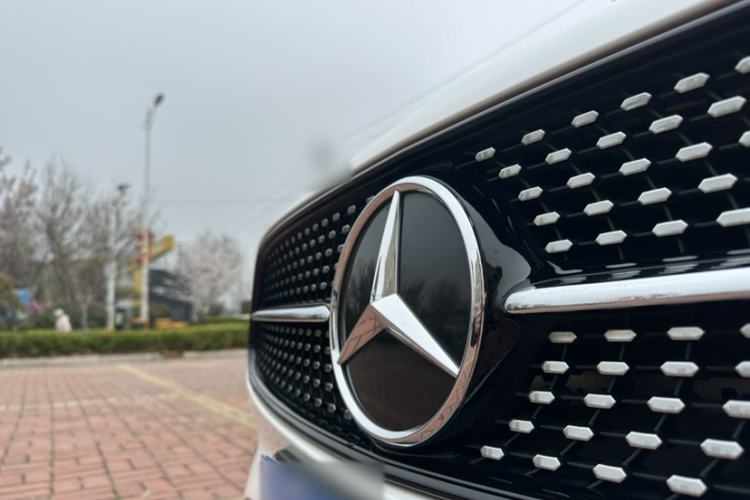 Used Mercedes-Benz E-Class 2021 Updated E 260 Fashion Sport Edition
