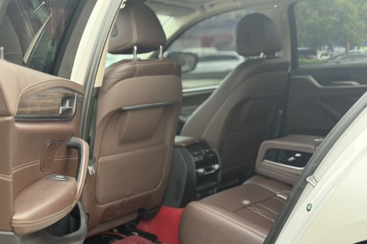 Used BMW 5 Series 2020 530Li Leading Edition Luxury Package Interior 2