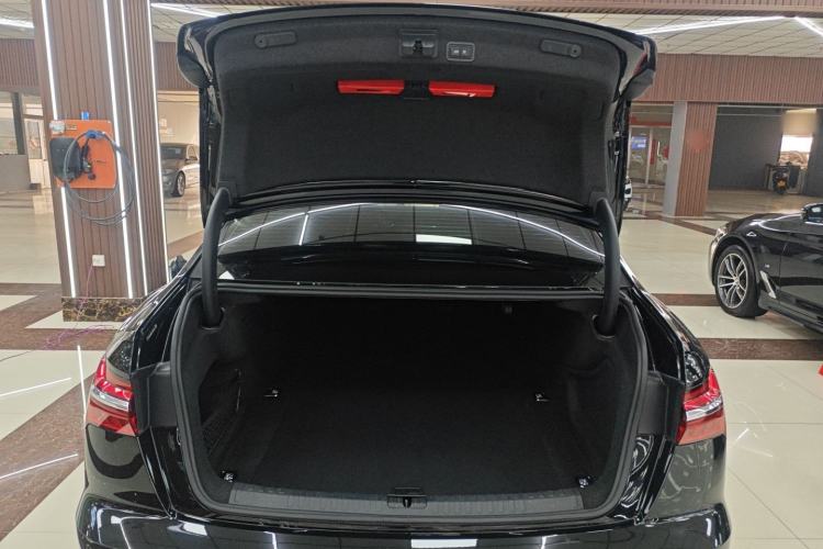 Used Audi A6L 2024 45 TFSI Prestige Dynamic Edition
